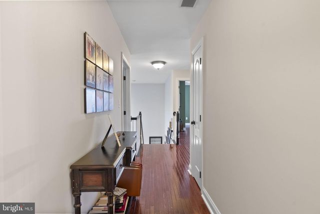 1 BERGAN CT, Marlton, NJ 08053