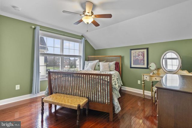 1 BERGAN CT, Marlton, NJ 08053