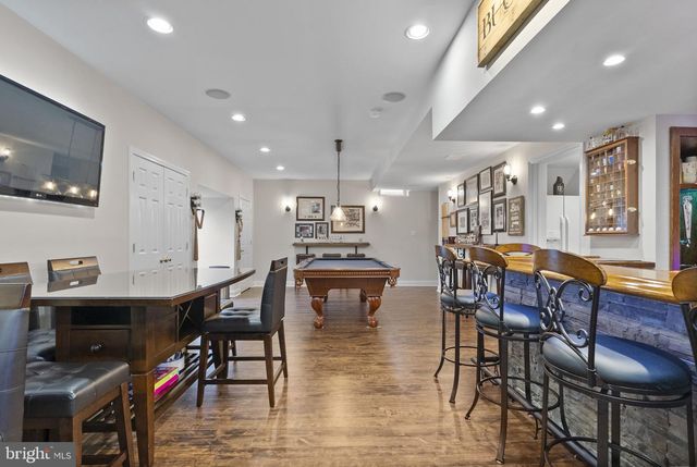 1 BERGAN CT, Marlton, NJ 08053