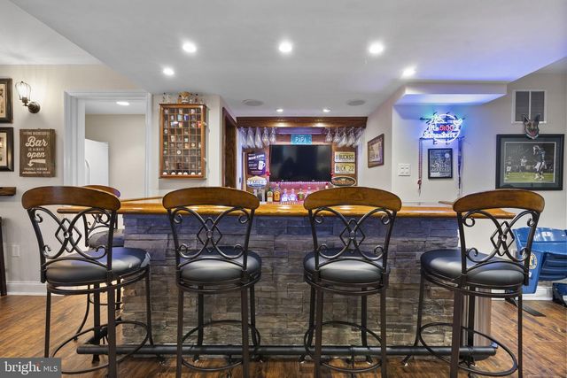 1 BERGAN CT, Marlton, NJ 08053