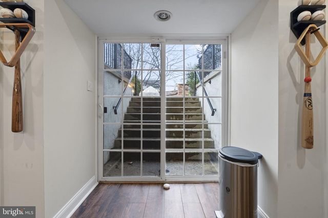 1 BERGAN CT, Marlton, NJ 08053