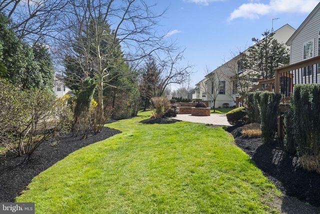 1 BERGAN CT, Marlton, NJ 08053