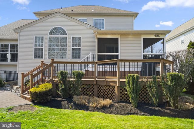 1 BERGAN CT, Marlton, NJ 08053