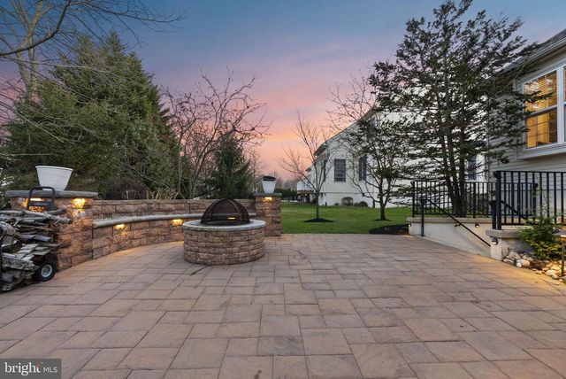 1 BERGAN CT, Marlton, NJ 08053