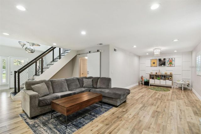 4203 W CLEVELAND STREET, Tampa, FL 33609