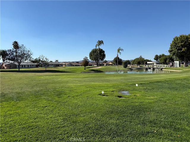 1621 W Montrose, Hemet, CA 92543