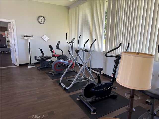 1621 W Montrose, Hemet, CA 92543