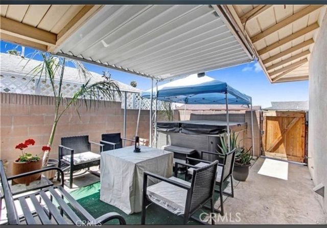 1621 W Montrose, Hemet, CA 92543