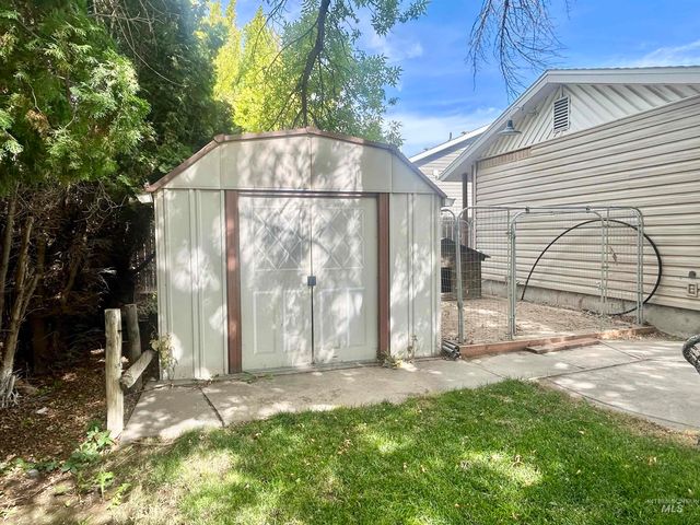 737 Academic Drive, Twin Falls, ID 83301
