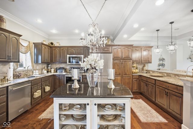 1980 Hill Valley Court, Carmel, IN 46280