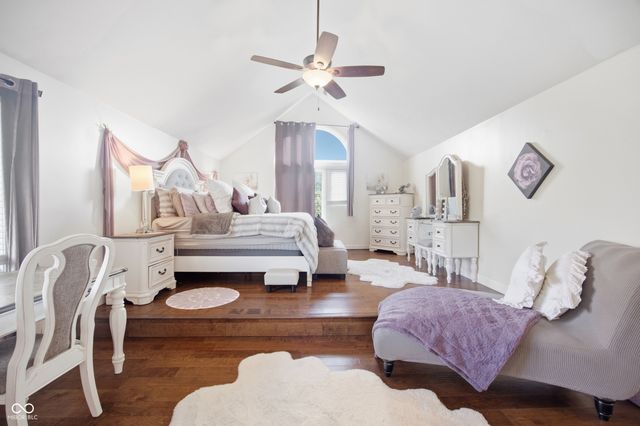 1980 Hill Valley Court, Carmel, IN 46280