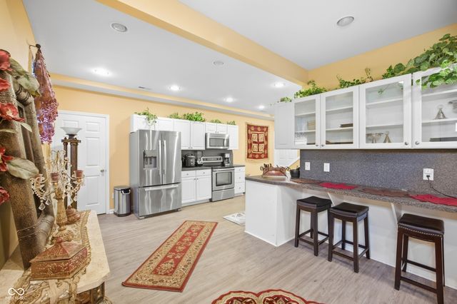 1980 Hill Valley Court, Carmel, IN 46280