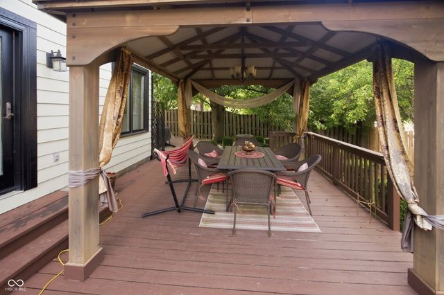 1980 Hill Valley Court, Carmel, IN 46280