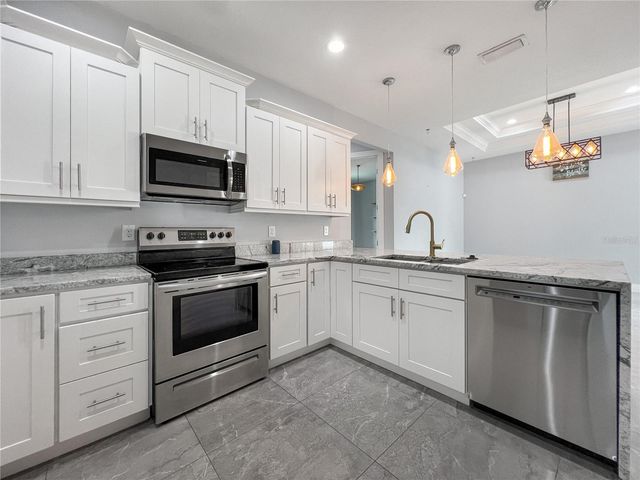 1703 W RIO VISTA AVENUE, Tampa, FL 33603