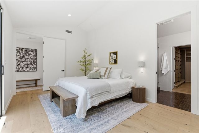 6144 W 76th Street, Los Angeles, CA 90045