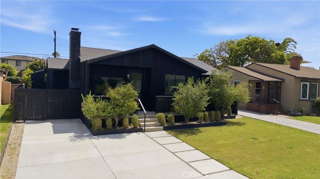 6144 W 76th Street, Los Angeles, CA 90045