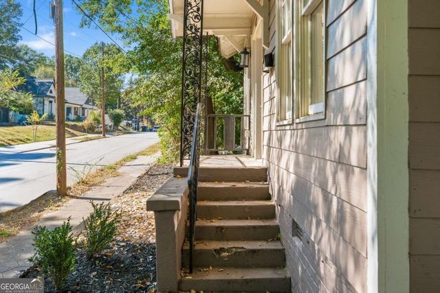 673 Pearce Street SW, Atlanta, GA 30310
