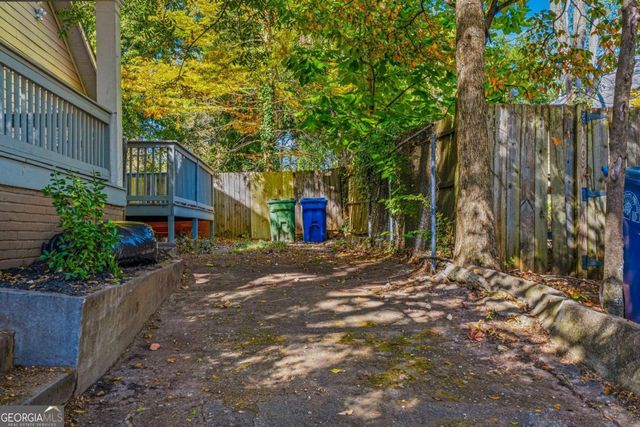 673 Pearce Street SW, Atlanta, GA 30310