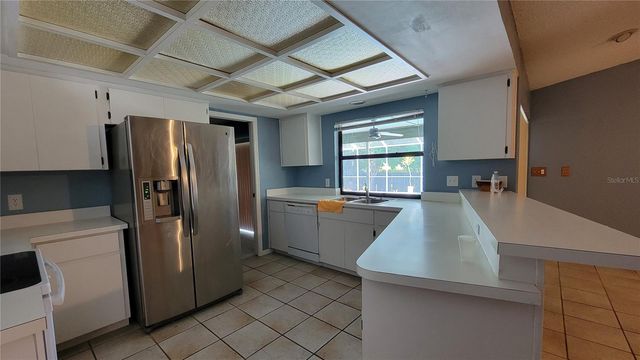 3024 SANDPIPER PLACE, Clearwater, FL 33762