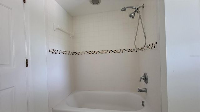 3024 SANDPIPER PLACE, Clearwater, FL 33762