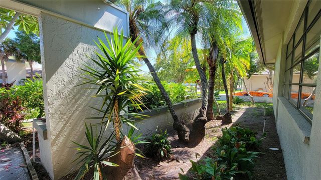3024 SANDPIPER PLACE, Clearwater, FL 33762