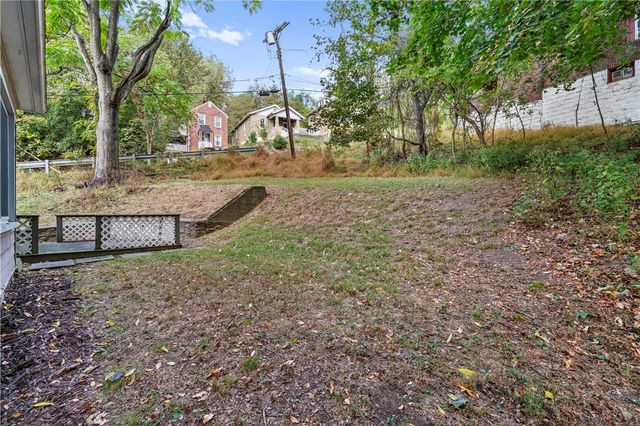 8527 Westwood Rd, Penn Hills, PA 15235