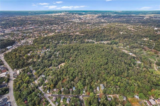 8527 Westwood Rd, Penn Hills, PA 15235