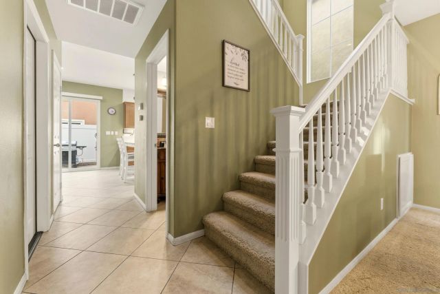 465 Ashbourne Gln, Escondido, CA 92027