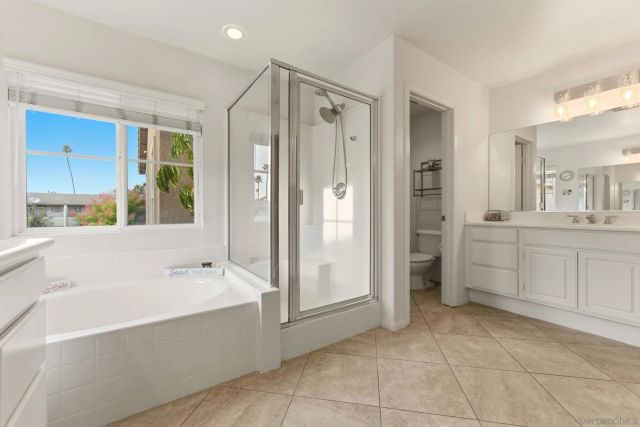 465 Ashbourne Gln, Escondido, CA 92027