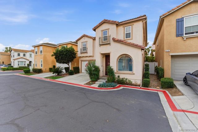 465 Ashbourne Gln, Escondido, CA 92027