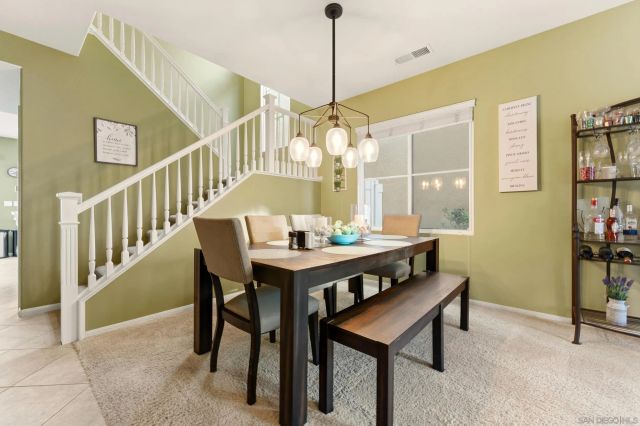 465 Ashbourne Gln, Escondido, CA 92027