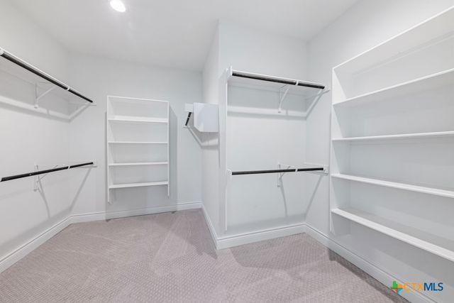 795 N Academy Avenue, New Braunfels, TX 78130