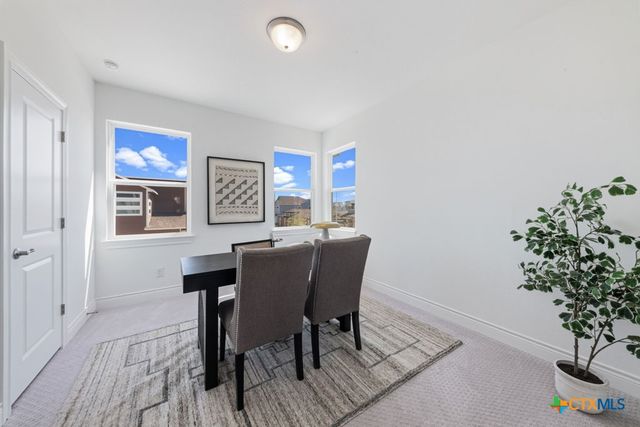 795 N Academy Avenue, New Braunfels, TX 78130