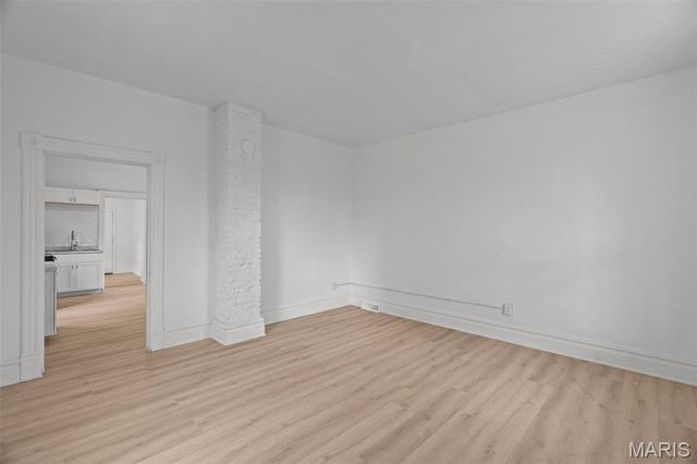 2026 McLaran Avenue, Jennings, MO 63136