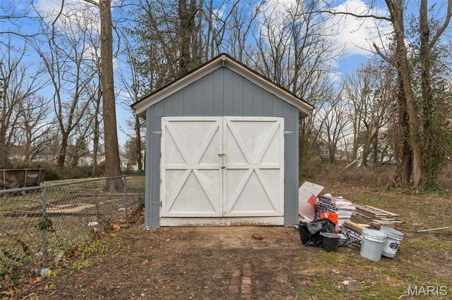 2026 McLaran Avenue, Jennings, MO 63136