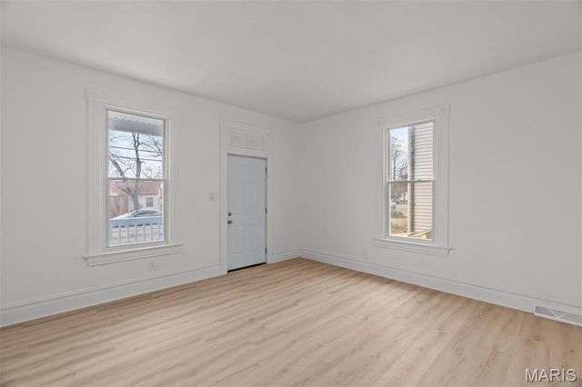 2026 McLaran Avenue, Jennings, MO 63136