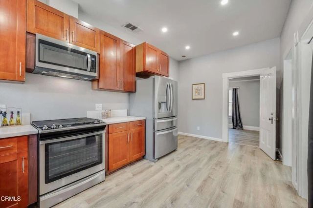 580 N 1st Avenue, Upland, CA 91786