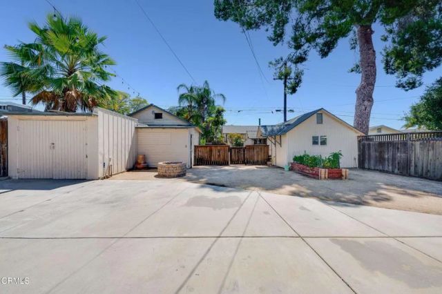 580 N 1st Avenue, Upland, CA 91786