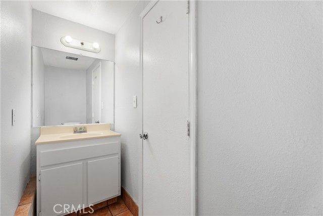 1440 E Abila Street, Carson, CA 90745