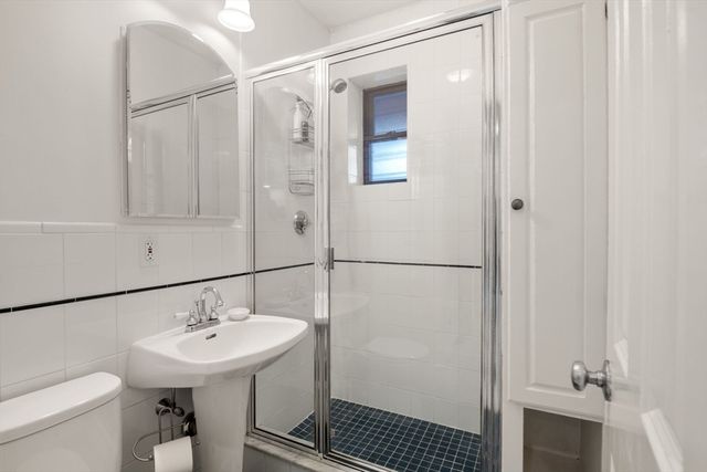 236 Beacon St 1E, Boston, MA 02116