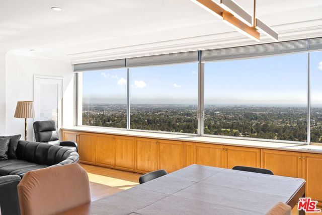 2220 Avenue Of The Stars 2701, Los Angeles, CA 90067