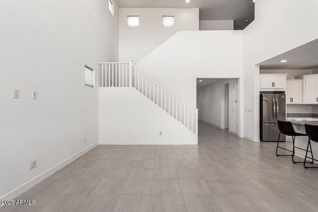 8773 W MEDLOCK Drive, Glendale, AZ 85305