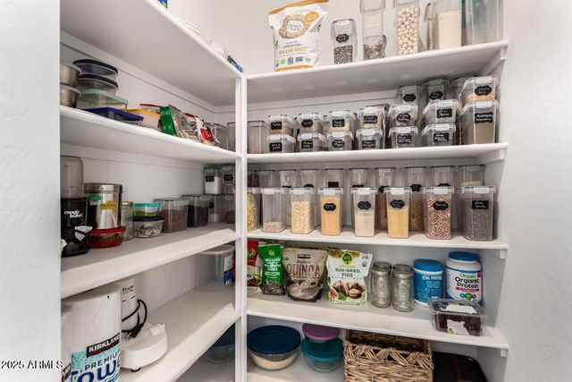 8773 W MEDLOCK Drive, Glendale, AZ 85305