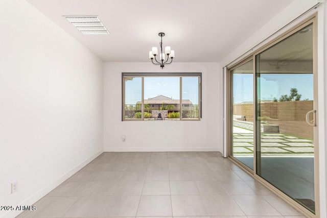 8773 W MEDLOCK Drive, Glendale, AZ 85305