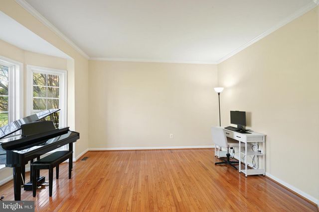4900 WEBFOOT CT, Waldorf, MD 20601