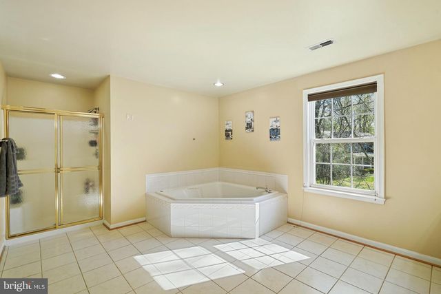 4900 WEBFOOT CT, Waldorf, MD 20601