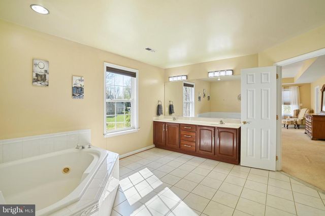 4900 WEBFOOT CT, Waldorf, MD 20601