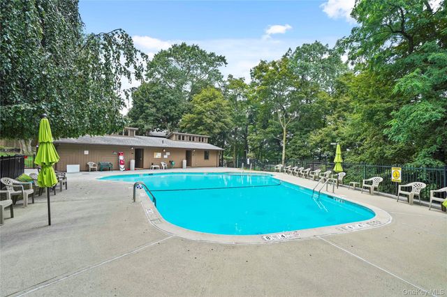 129 Beacon Hill Drive F15, Dobbs Ferry, NY 10522