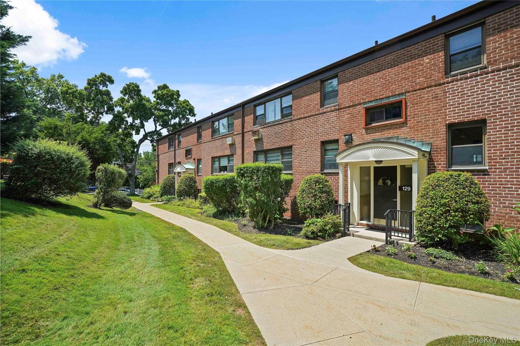 129 Beacon Hill Drive F15, Dobbs Ferry, NY 10522