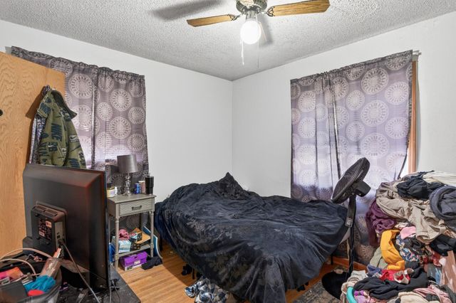 913 Russell Street, Saint Paul, MN 55106